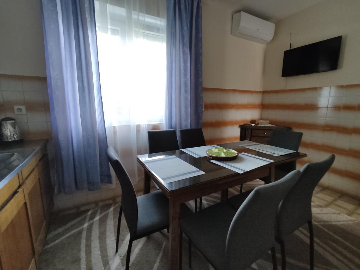 Apartment Teresa With Big Terrace Dramalj ซริกเวนิซา ภายนอก รูปภาพ